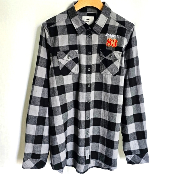 🇨🇦 Roots Spruce Lake Long Sleeve Grey & Black Plaid Flannel Button Shirt - Picture 9 of 16